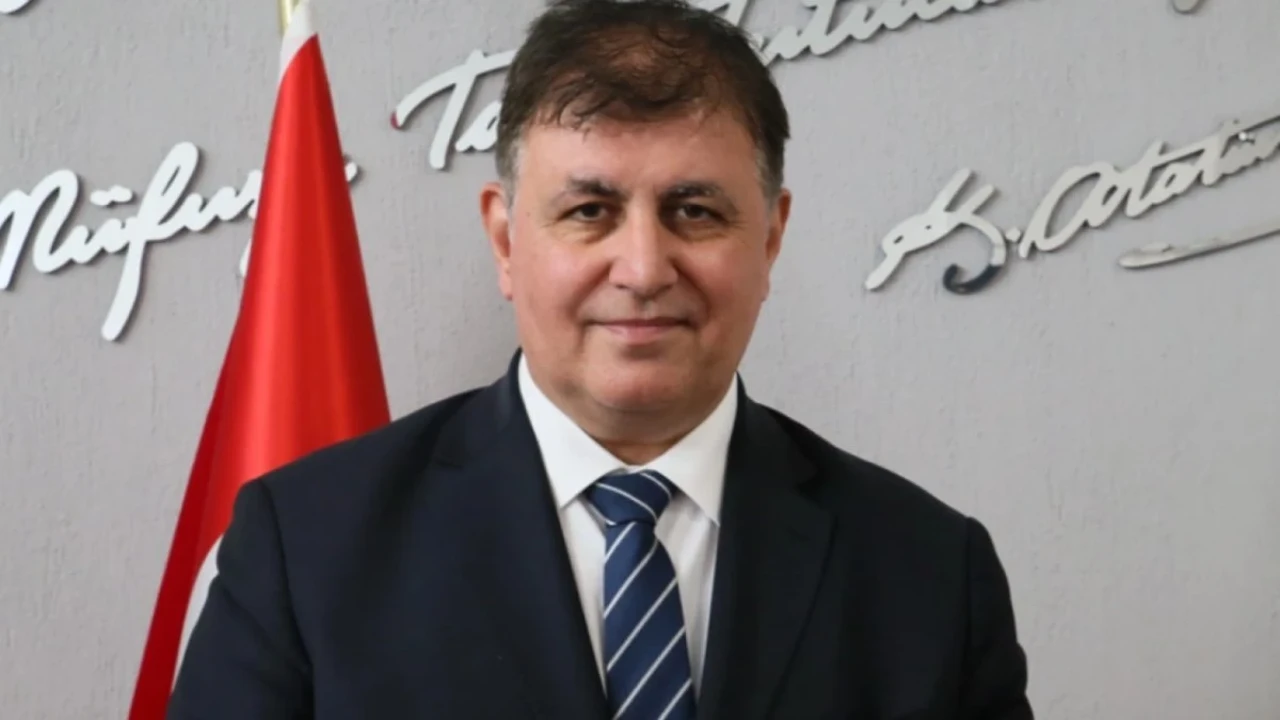 İzmir Büyükşehir Belediye Başkanı Cemil Tugay'ın parti değiştireceği iddiaları yanıt buldu
