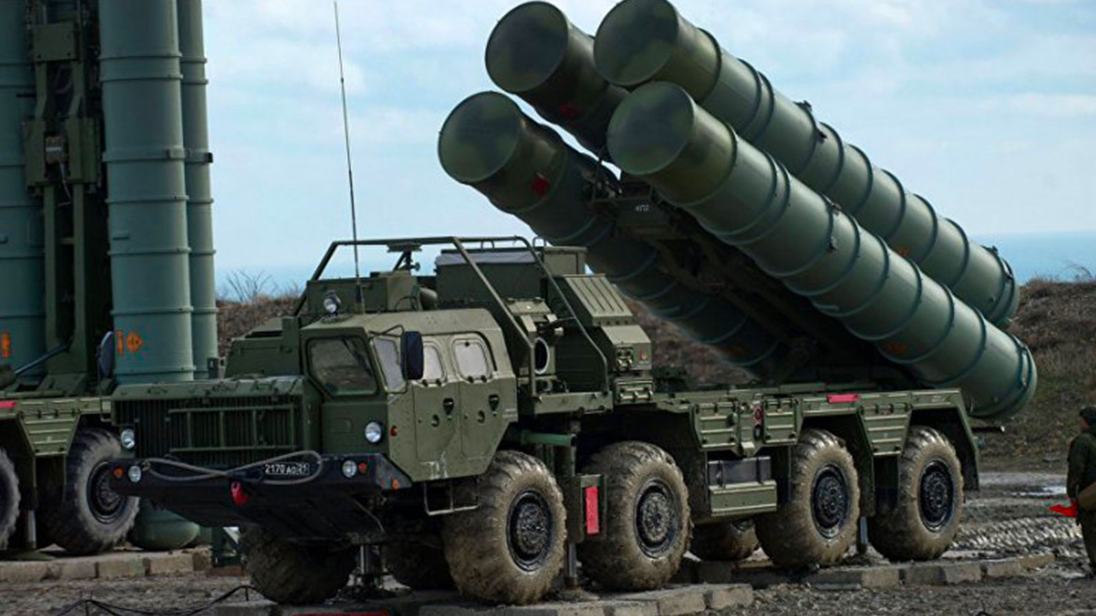 Türkiye’nin, Rus yapımı S-400 füzelerini elinden çıkarmak için nasıl bir yol seçeceği Moskova tarafından da yakından izleniyor.