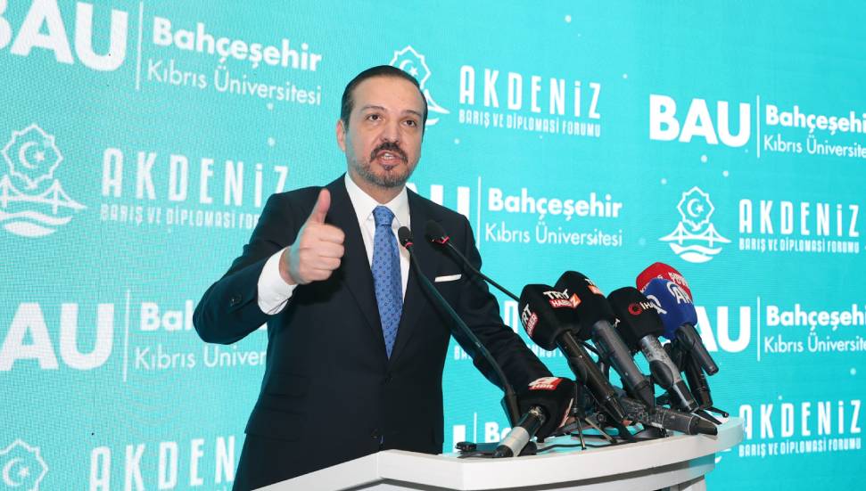 AK Parti Genel Başkan Yardımcısı Zorlu, Bahçeşehir Kıbrıs Üniversitesi'nde düzenlenen 