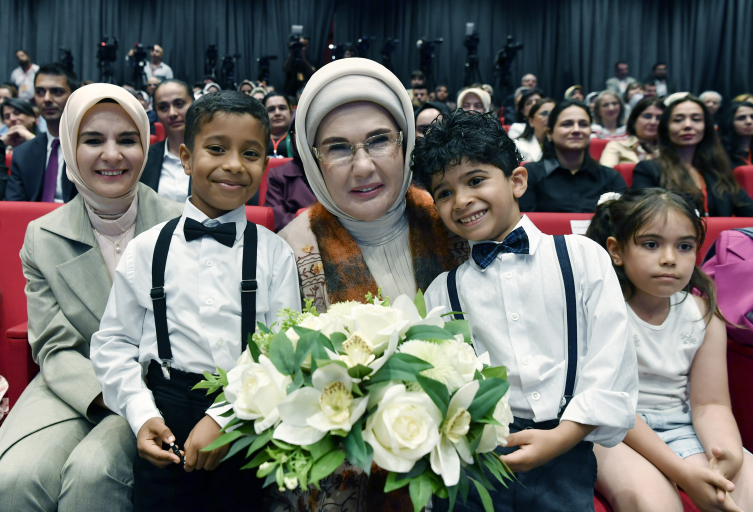 Emine Erdoğan, ​​​​​​​